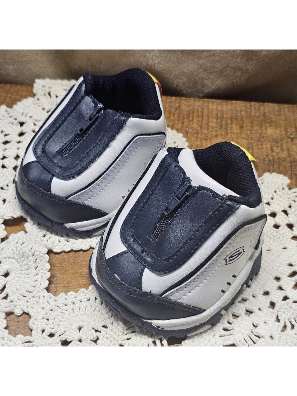Build A Bear BAB Skechers Sneakers Shoes BAB Accessories Blue/White